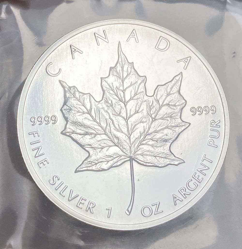 Last Minute! Better Date 1996 Canada $5 Maple Leaf 1 ozt .9999 Silver OGP (1 of 3)