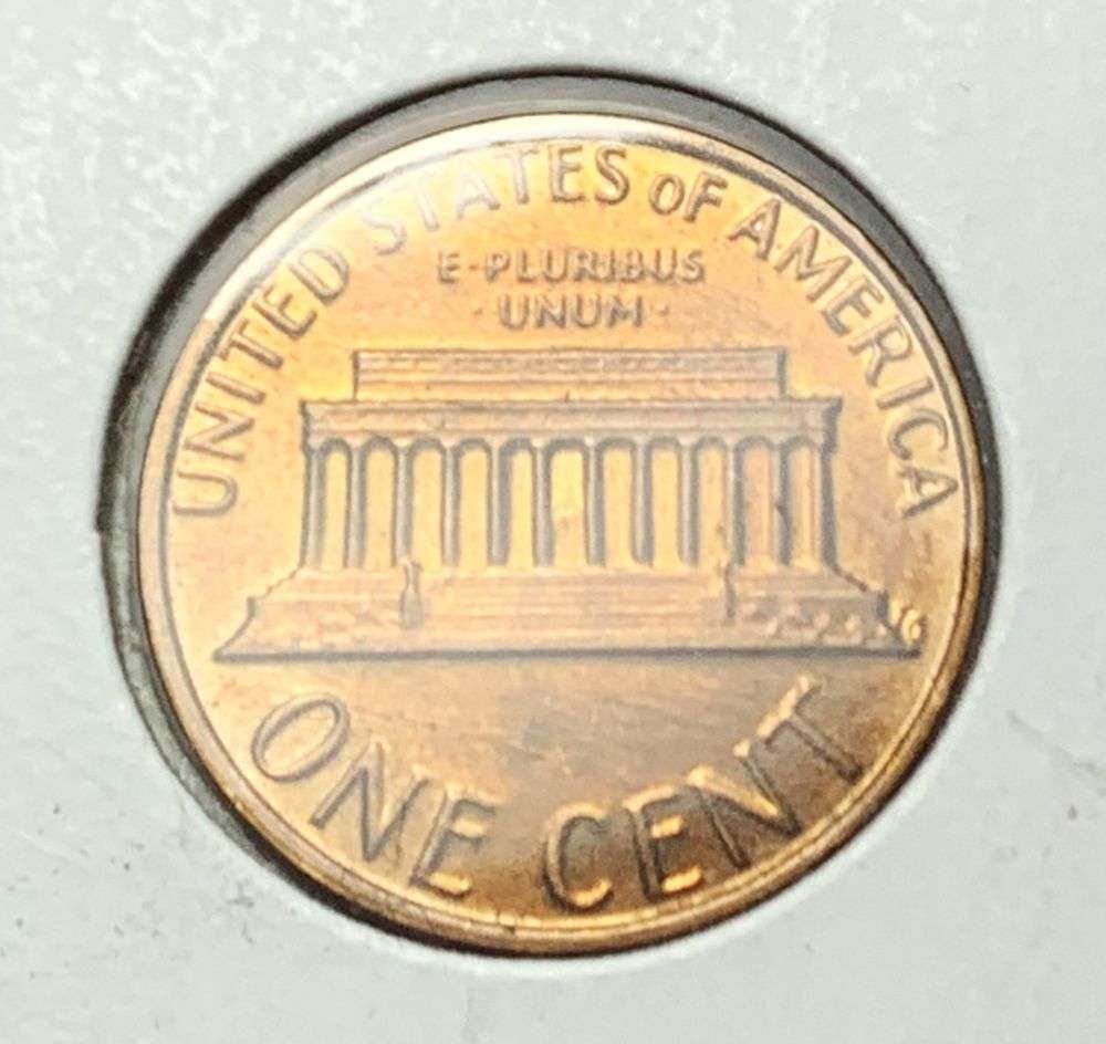 Mint Error Undated Lincoln Cent - 2