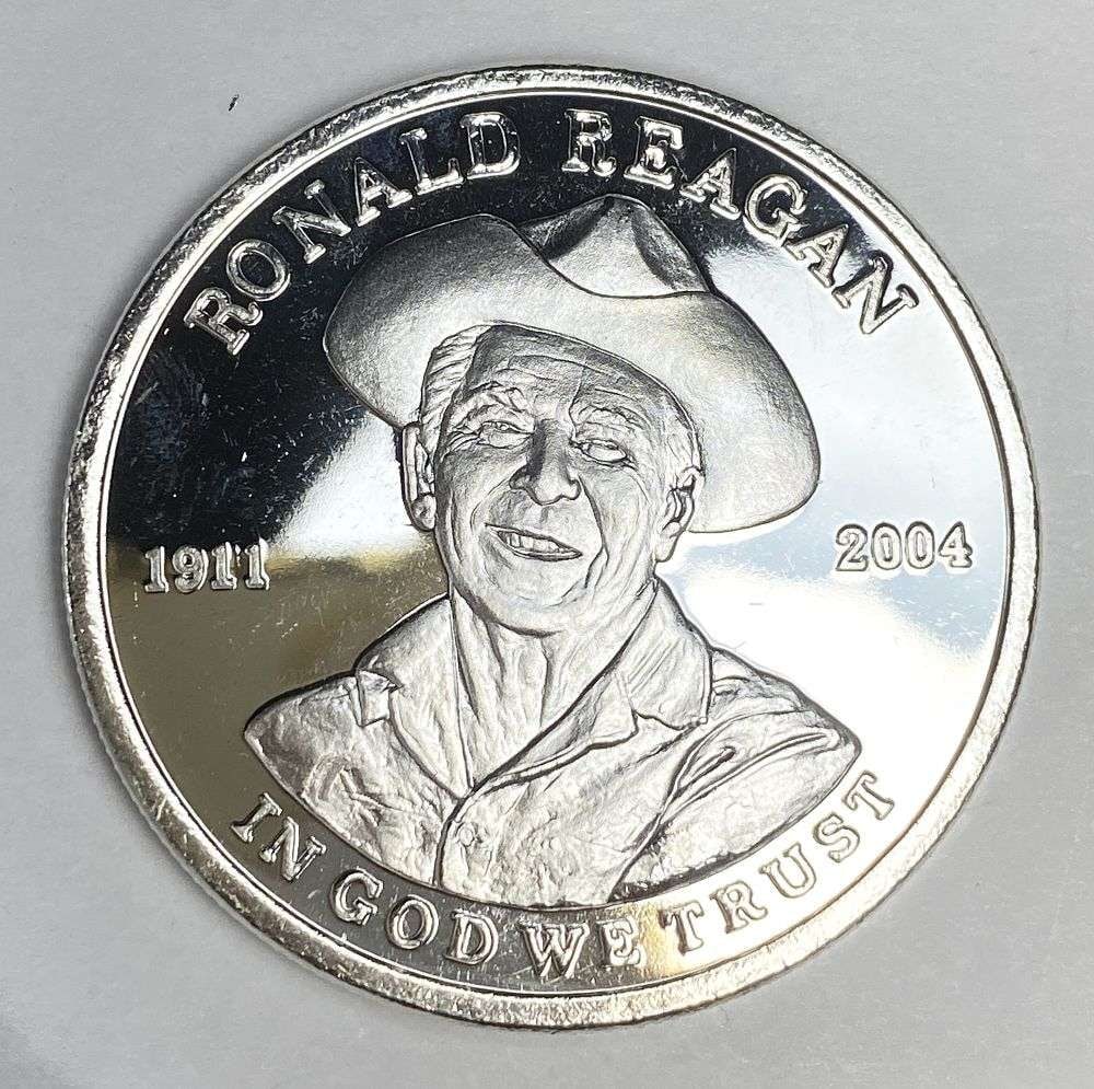 1911-2004 Ronald Reagan "Peace Through Strength" Proof 1 ozt .999 Silver: Winner shall receive the exact coin shown here. (RR/B)