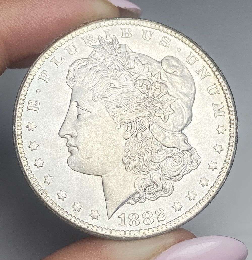 1882-CC Morgan Silver Dollar MS65 (1 of 7)