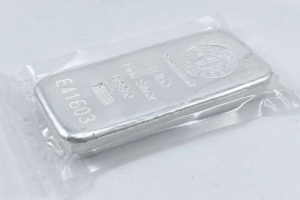 Switzerland Argor Heraeus 1 Kilo .999 Silver Bar (1 of 5)