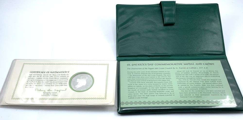 1974 St. Patrick's Day Commemorative .999 Silver Medal And Cachet: Winner shall receive the exact item shown here. (NH/B)