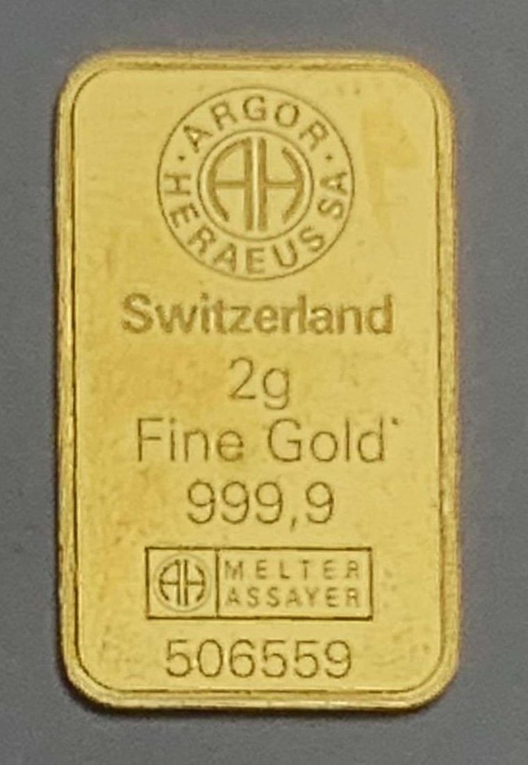 Switzerland 2g .9999 Gold Bar (1 of 3)