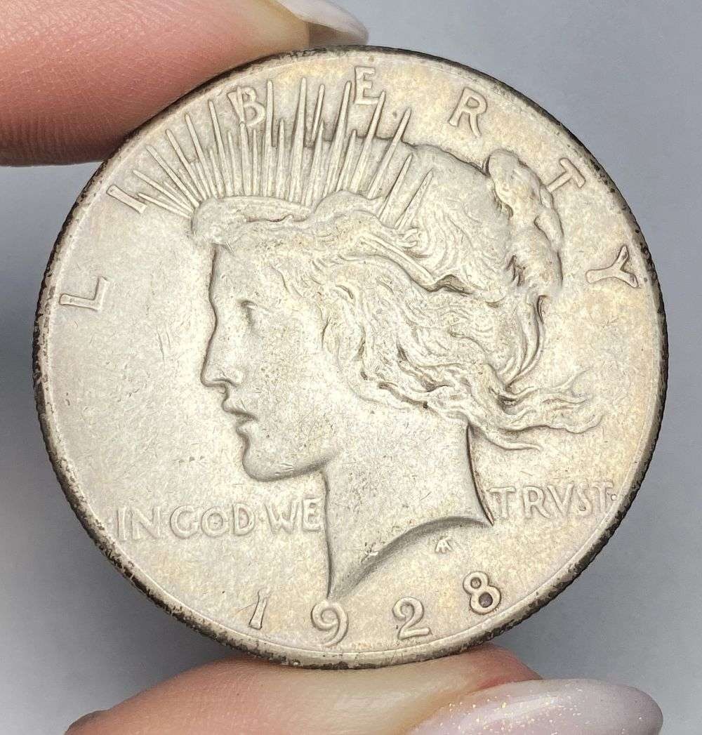 1928 Peace Silver Dollar VF (1 of 2)