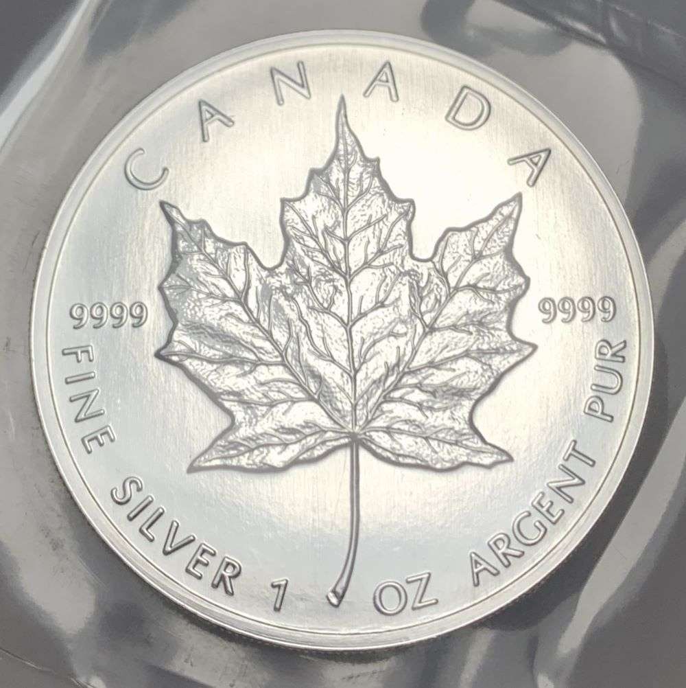 Rare 1996 Canada $5 Maple Leaf 1 ozt .9999 Silver (1 of 3)