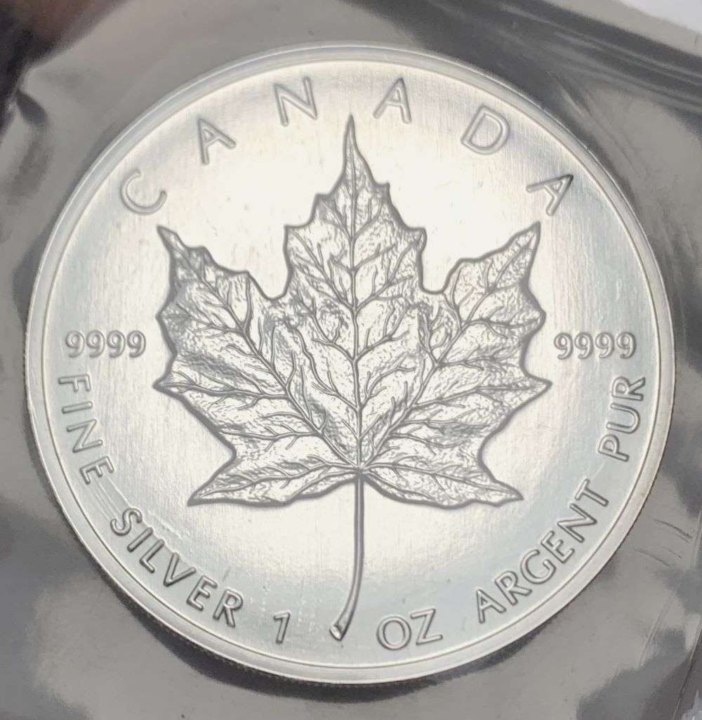 Rare 1996 Canada $5 Maple Leaf 1 ozt .9999 Silver: Winner shall receive the exact coin shown here. (NH/UR)