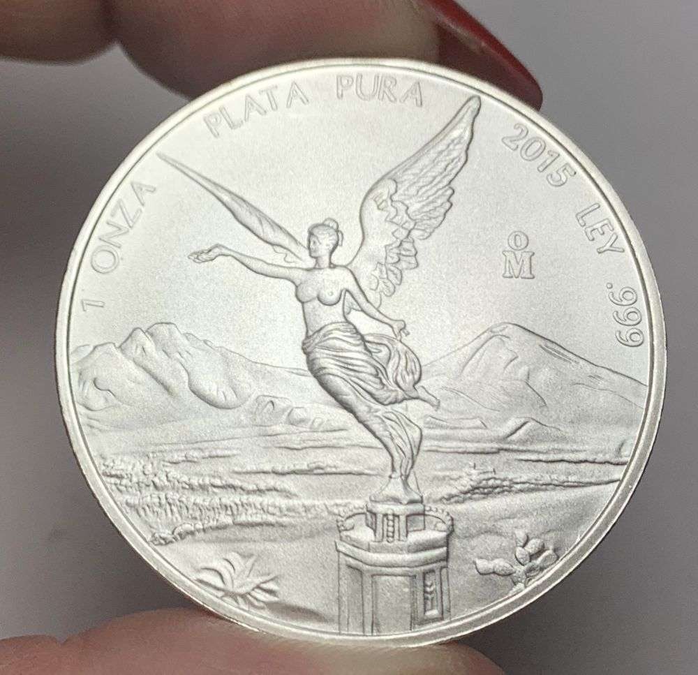 Rare 2015 Mexican Libertad 1 Onza 1 ozt .999 Silver: Winner shall receive the exact coin shown here. (MR/UR)