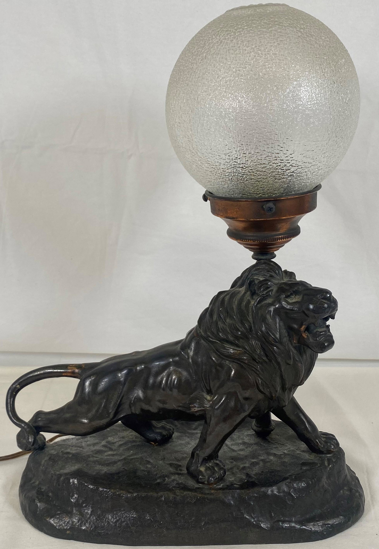 1930's Figural Lion Sculpture Lamp Spelter Metal (1 of 5)