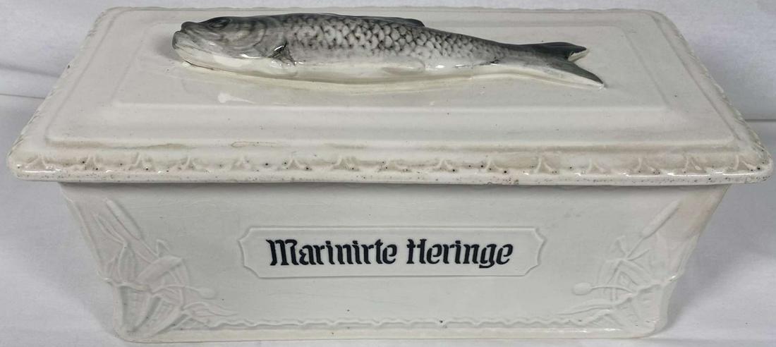 Antique Early German herring Fish Porcelain Serving Box (1 of 6)