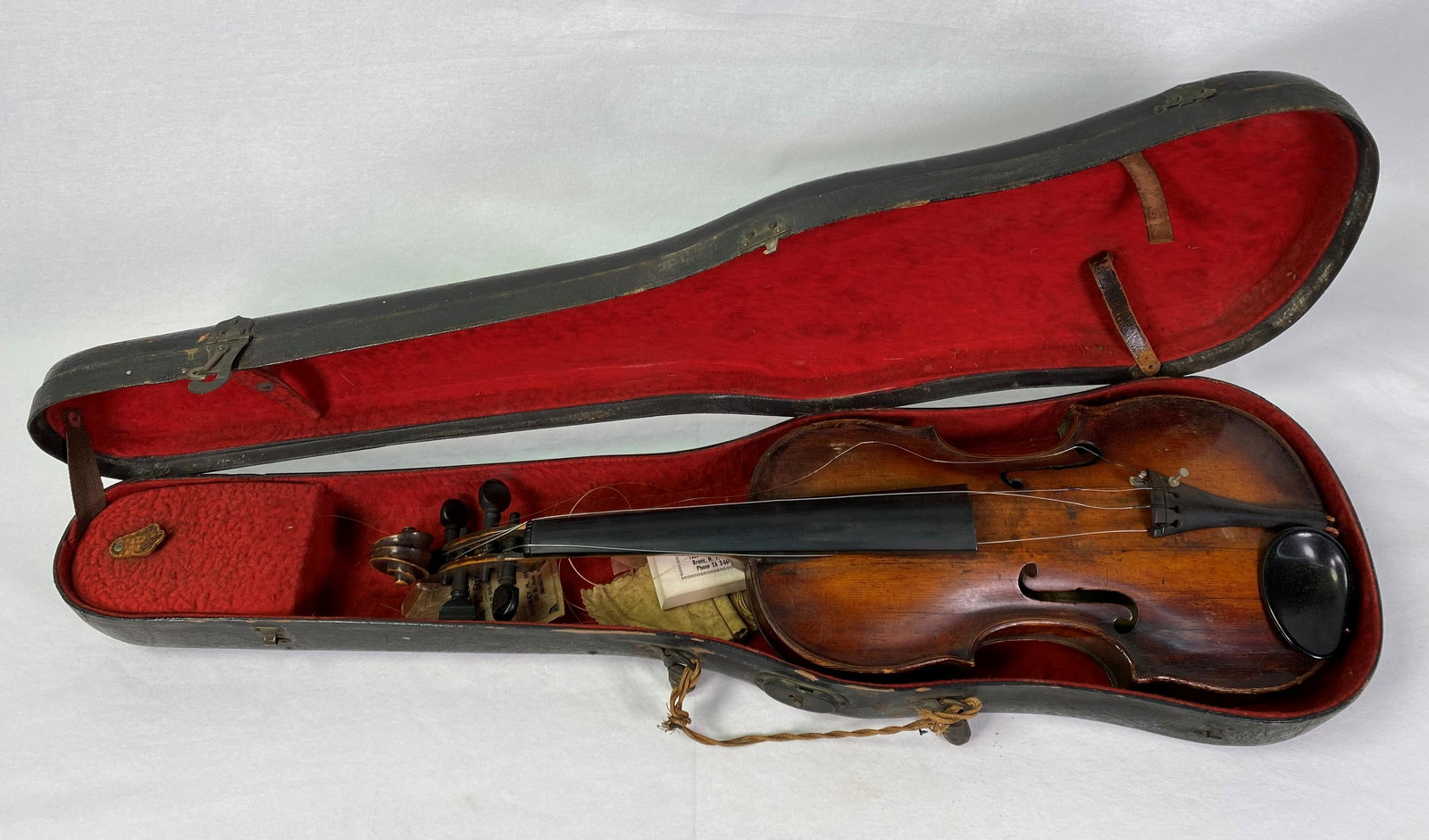 Antique Violin Amati Cremona Fecit 1645 Repaired 1865 (1 of 13)