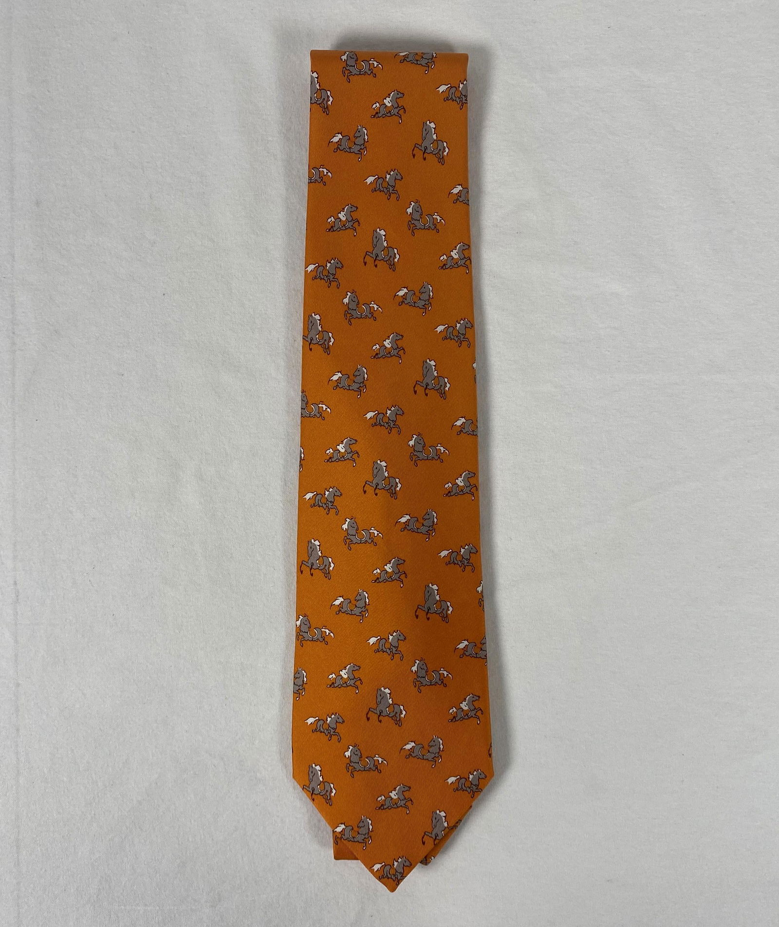 Hermes Galloping Horses Orange Silk Tie New Never Used (1 of 5)