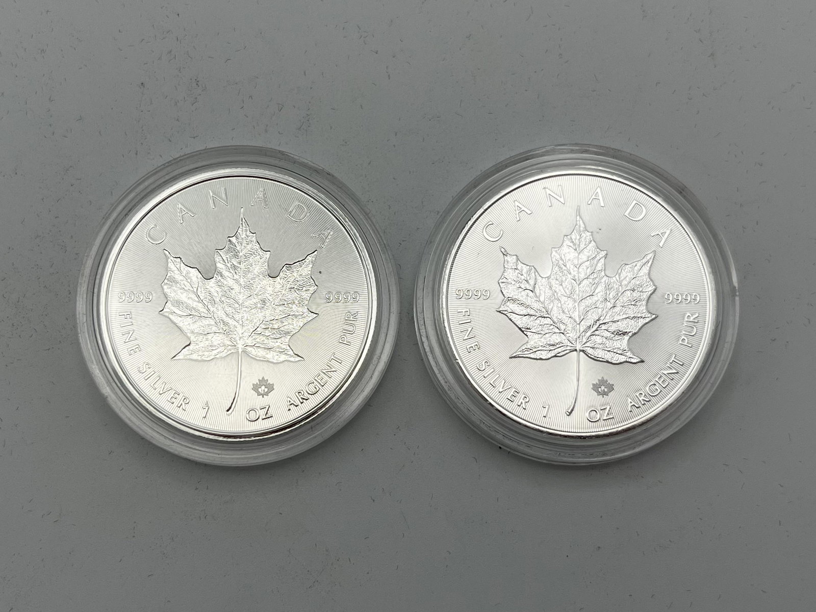 2016 & 2018 Canda Canada Maple Leaf 1 Oz Silver Coin (1 of 2)