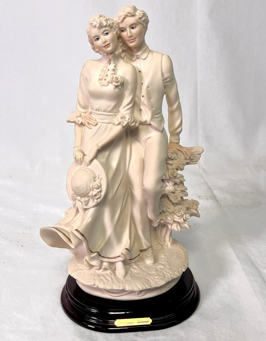 Giuseppe Armani Lovers With Roses Italy Figurine (1 of 6)