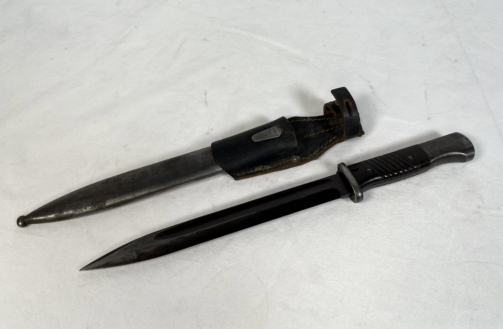 WWII German K98 Combat Bayonet War 43asw Matching: WWII German K98 Combat Mauser Rifle Bayonet Late War 42asw Stamped Matching Low Serial Number 289 on Blade and Steel Metal Scabbard Complete with partial Leather Short Sword Dagger Bayonet Knife Frog