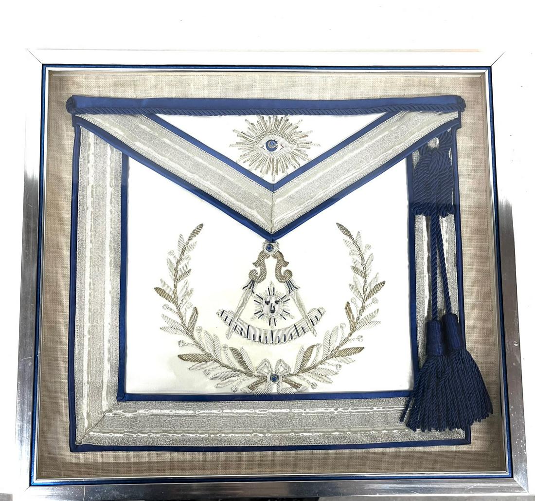 Master Masonic Regalia  Embroidered Silk Apron (1 of 4)