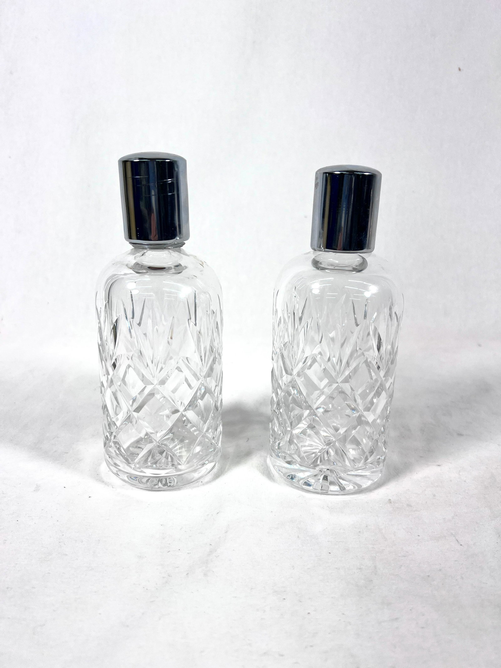 Rolls Royce Prestige Parts Crystal Decanter Pair (1 of 7)