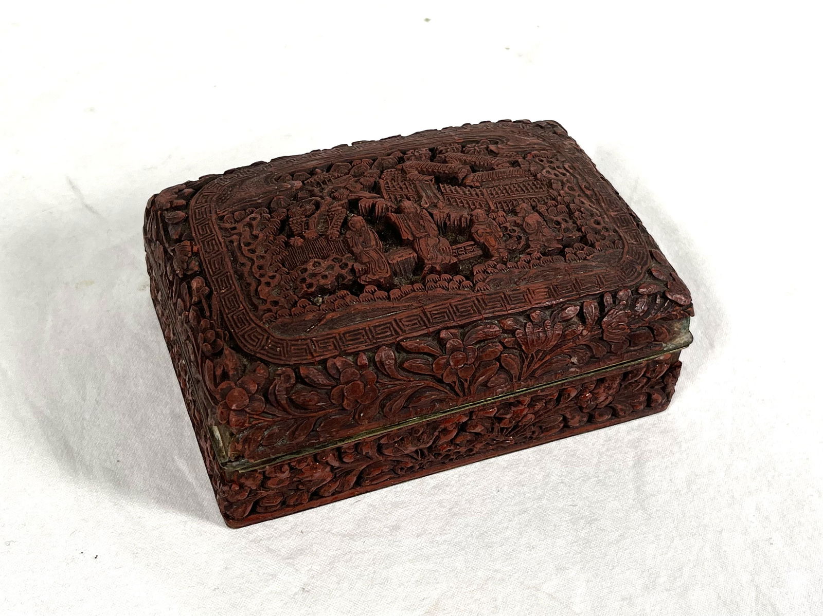 Antique Chinese Cinnabar Box (1 of 7)