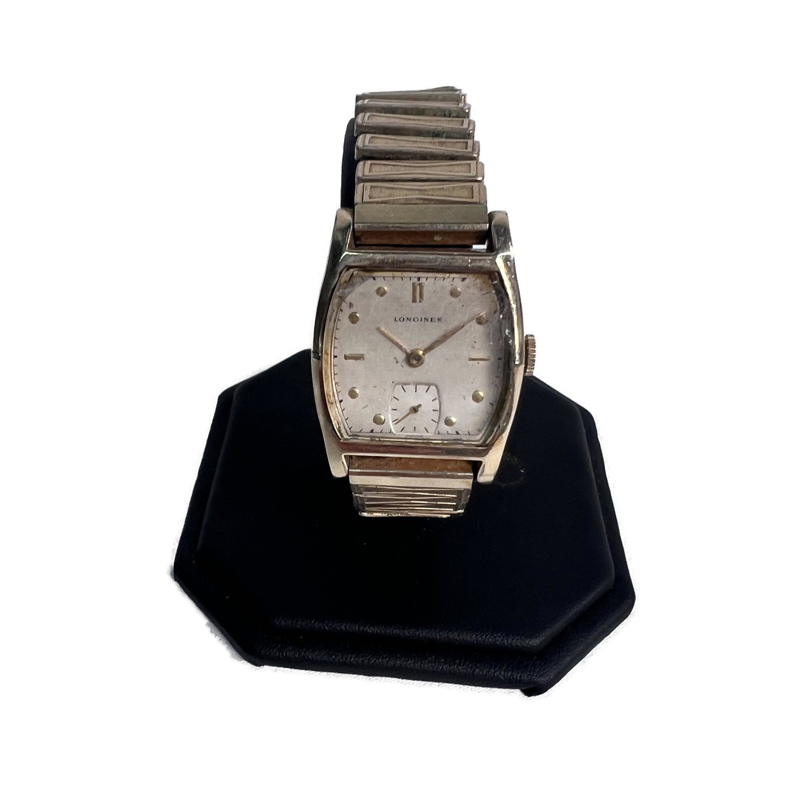 Longines Mens Wrist Watch Switzerland: Longines Hand-Winding Mens Wristwatch Miovement 10.68z LXW 10L 10I Swiss Wear is consistent from over the years Please look at Photos Closely Out of a New York City Estate