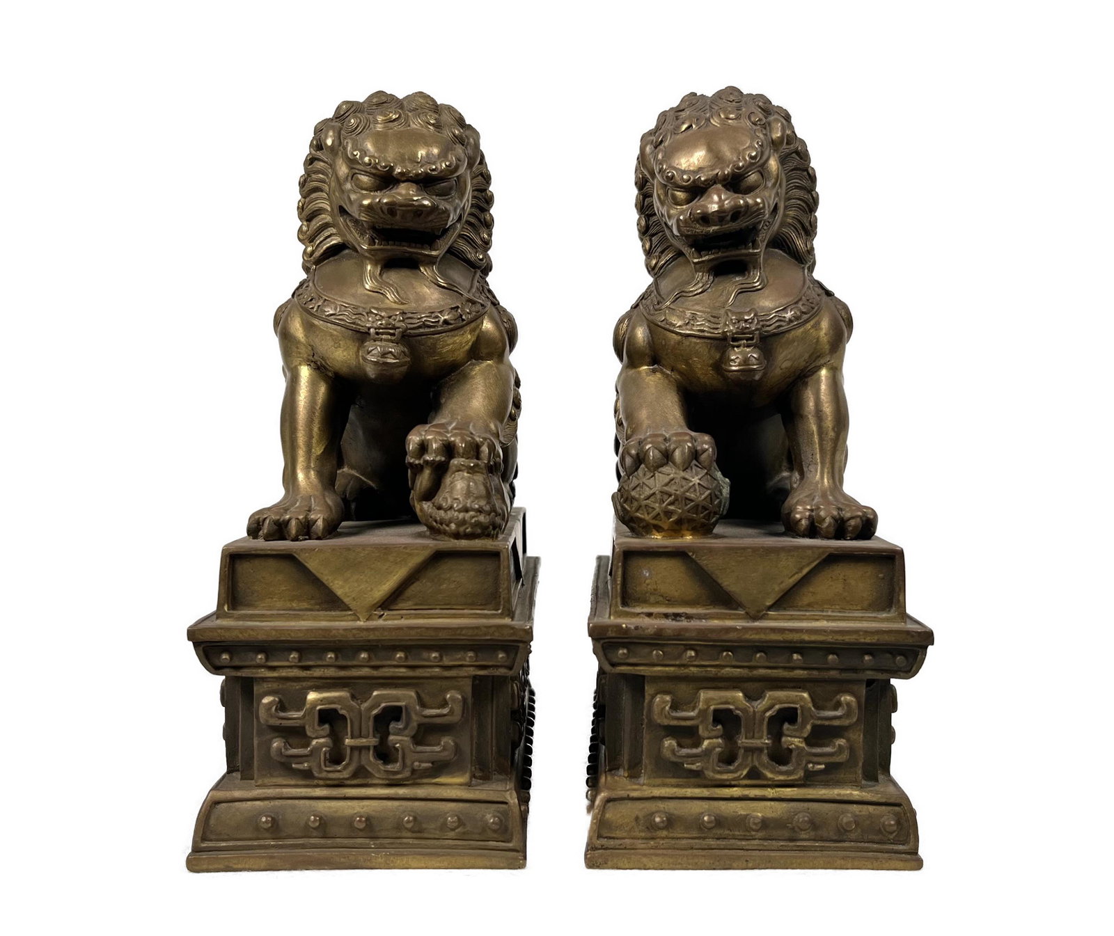 Chinese Bronze Lion Foo Dog Statue Pr. (1 of 5)