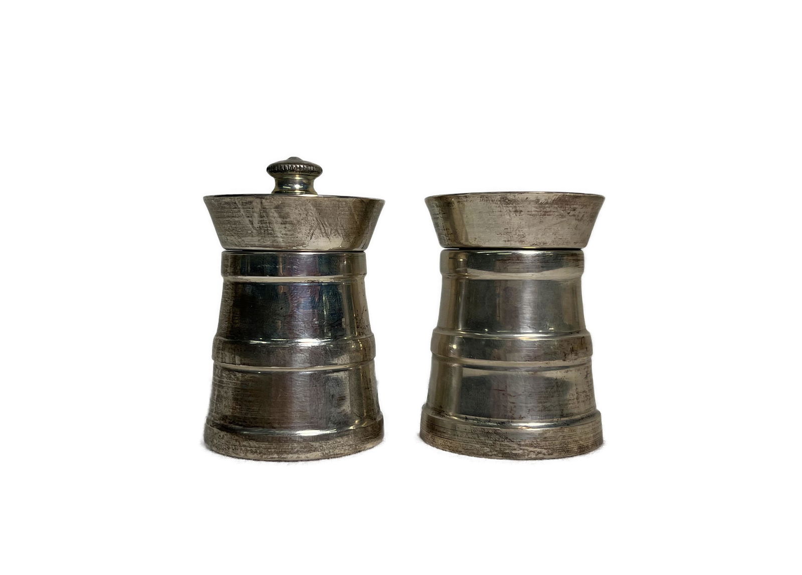 Tiffany & Co Sterling Silver Salt & Pepper Shakers (1 of 4)