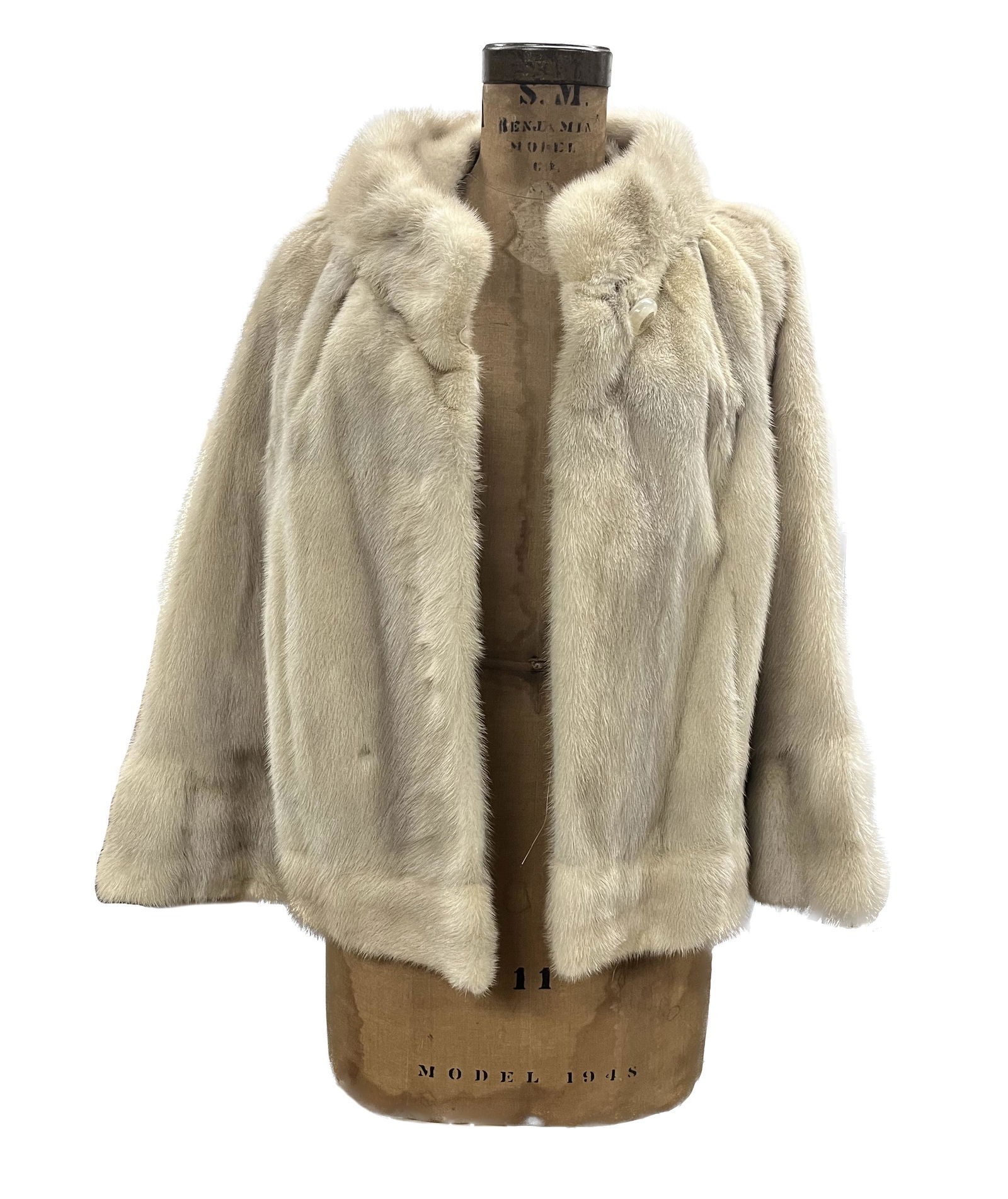 Ladies Fur Jacket light Colored (1 of 6)