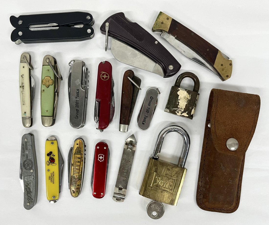 Folding Pocket Knife & Lock Lot (1 of 4)