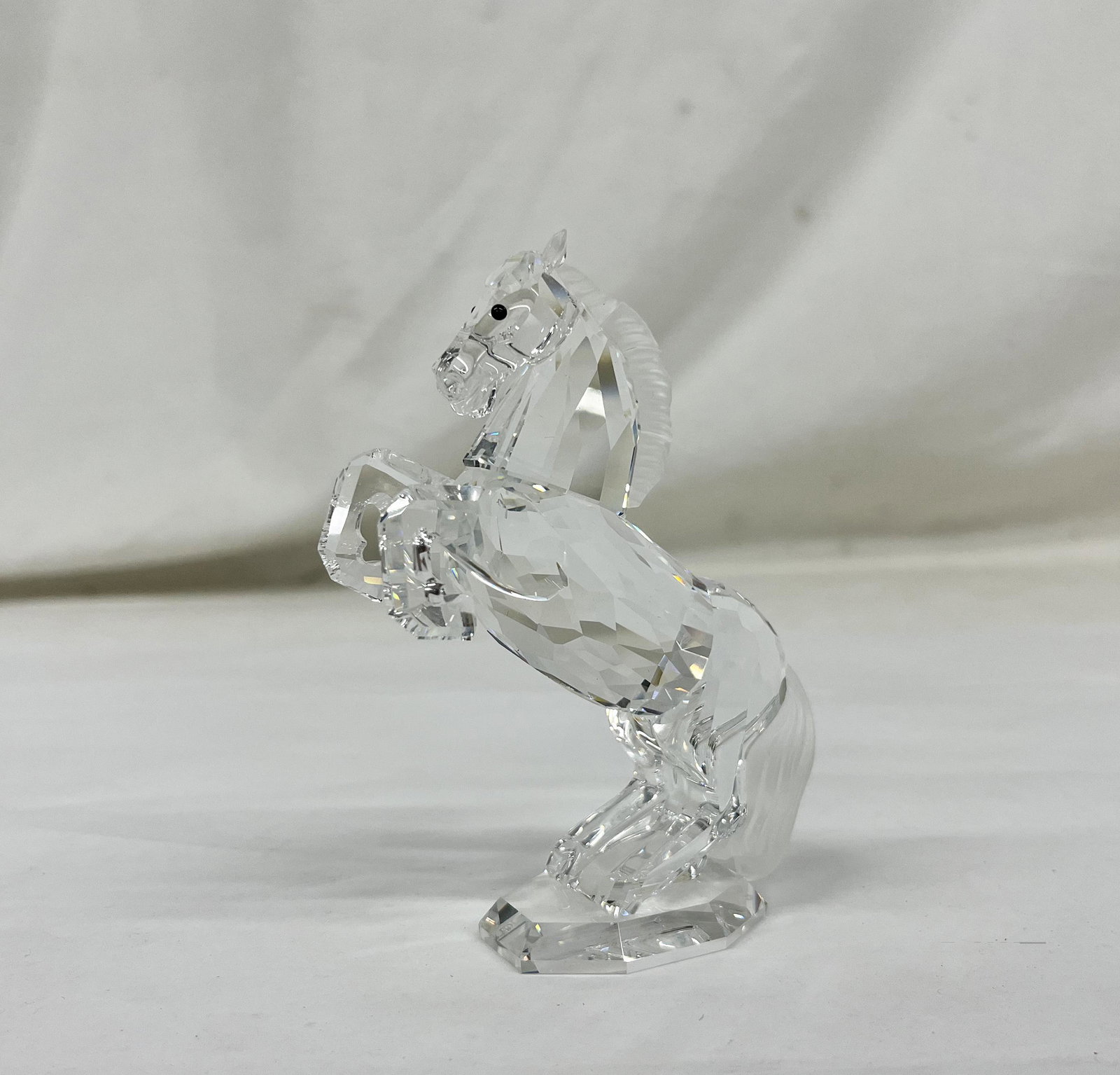 Swarovski Austrian Crystal Stallion 7612 Figurine (1 of 5)