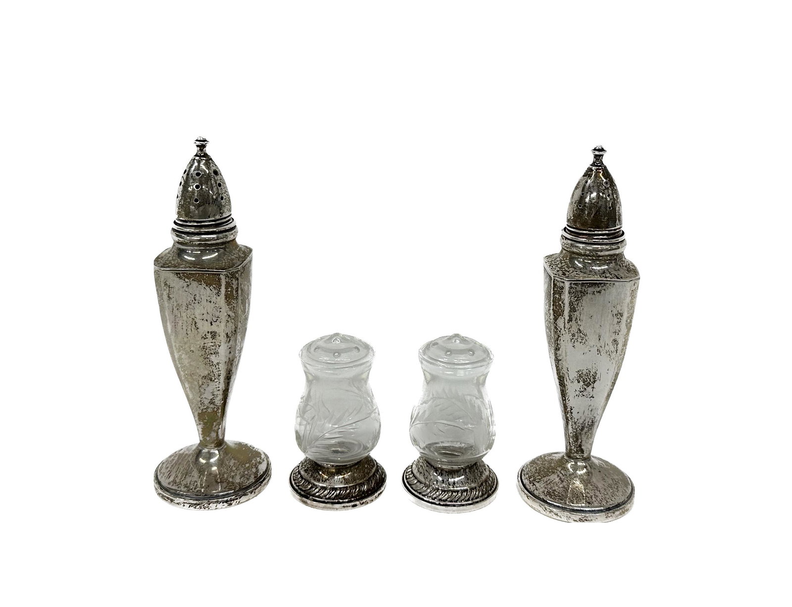 2 Pairs of Sterling Silver Salt & Pepper Shakers (1 of 6)