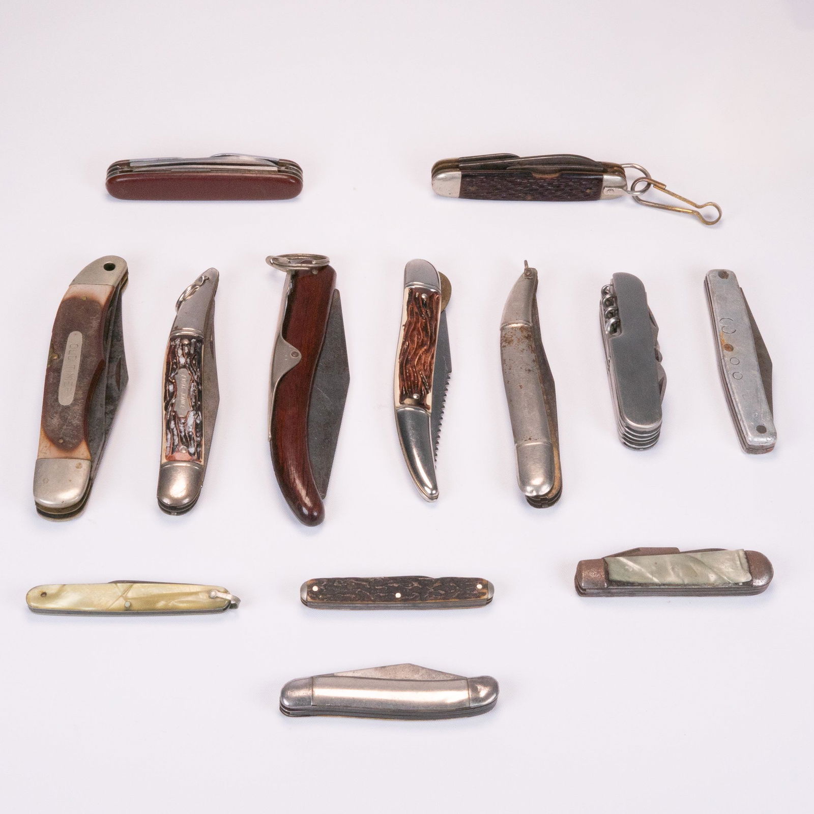 Large Pocket Knife Lot (1 of 2)