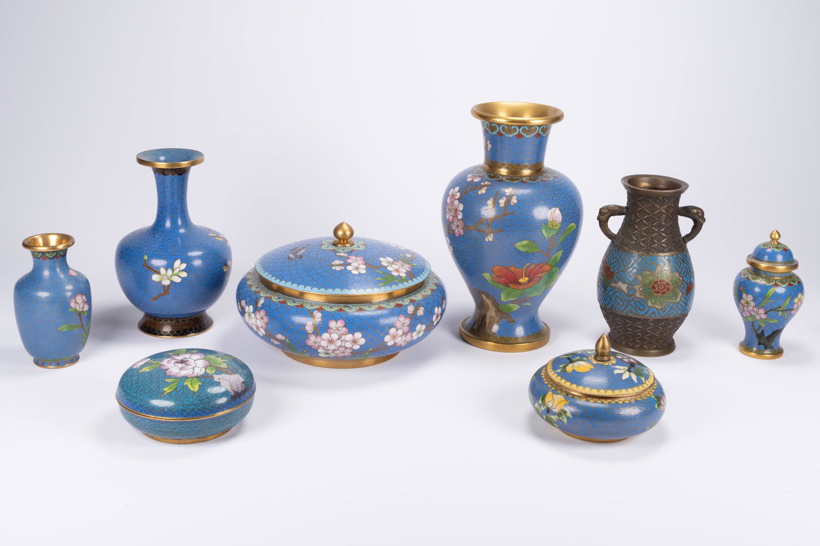 Chinese Cloisonne Vase Large Lot (1 of 3)