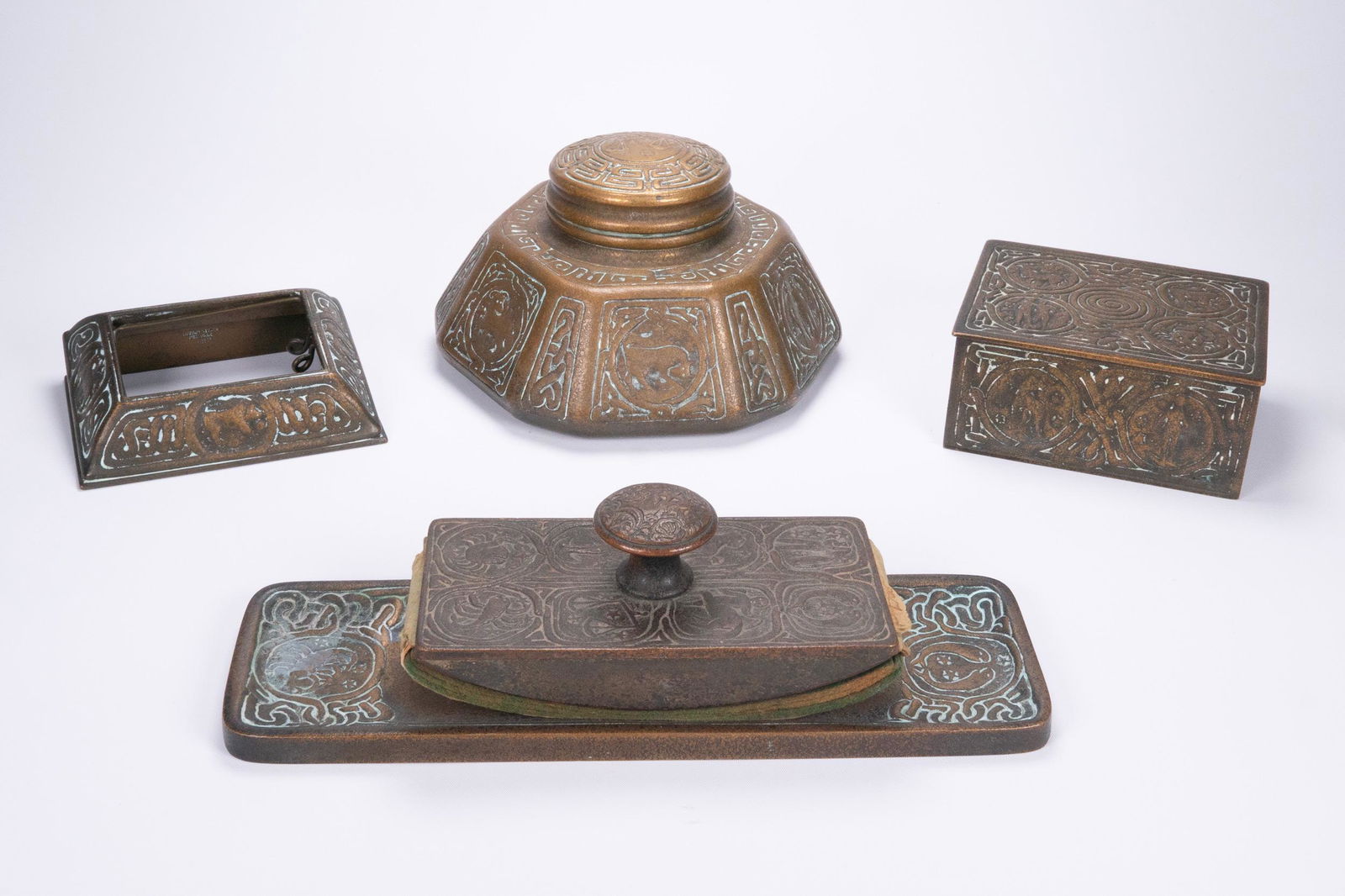 Tiffany Studio Zodiac Desk Set (1 of 9)