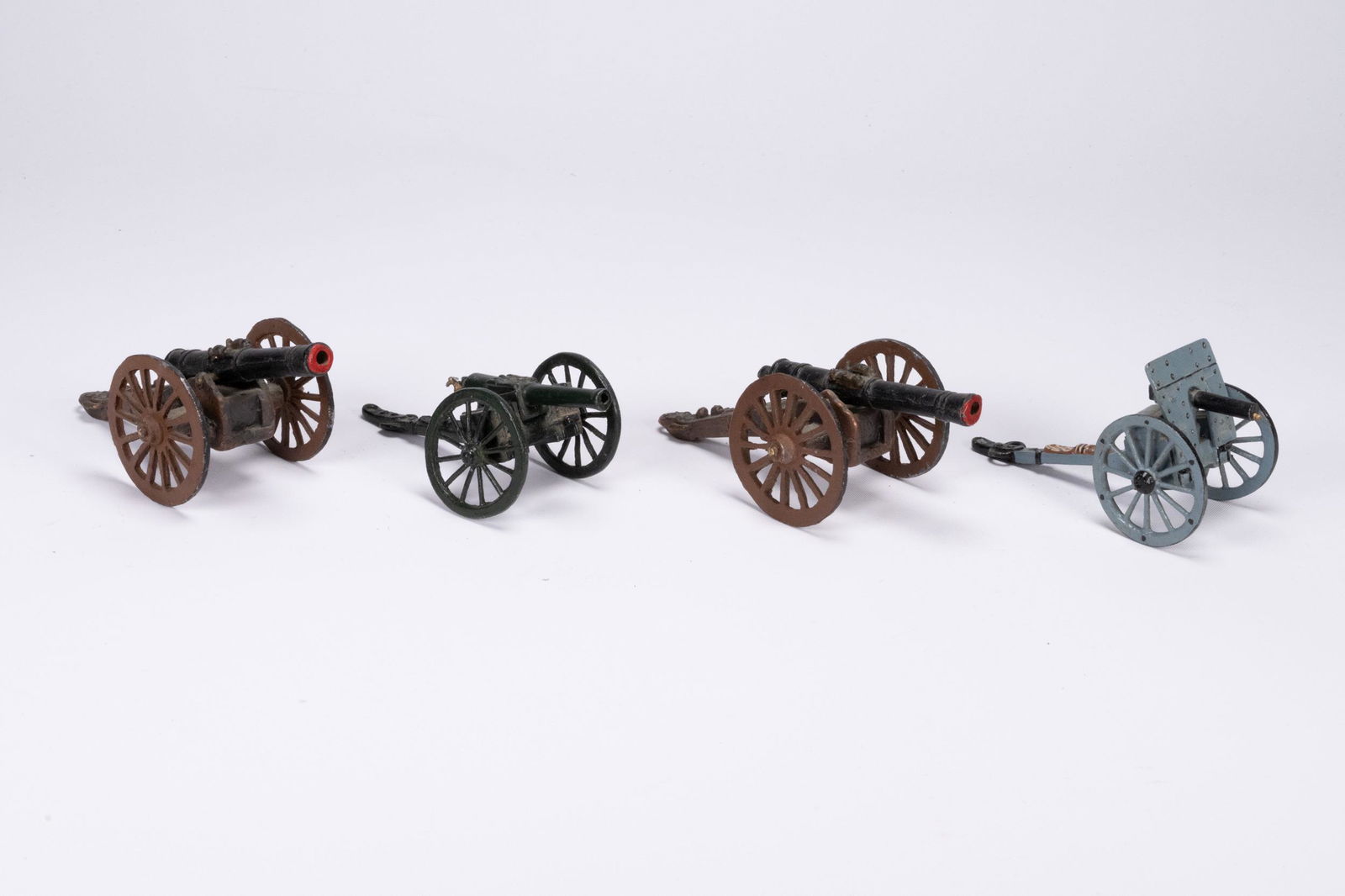 Cannons Artillery Assorted Units and Calibers (1 of 2)
