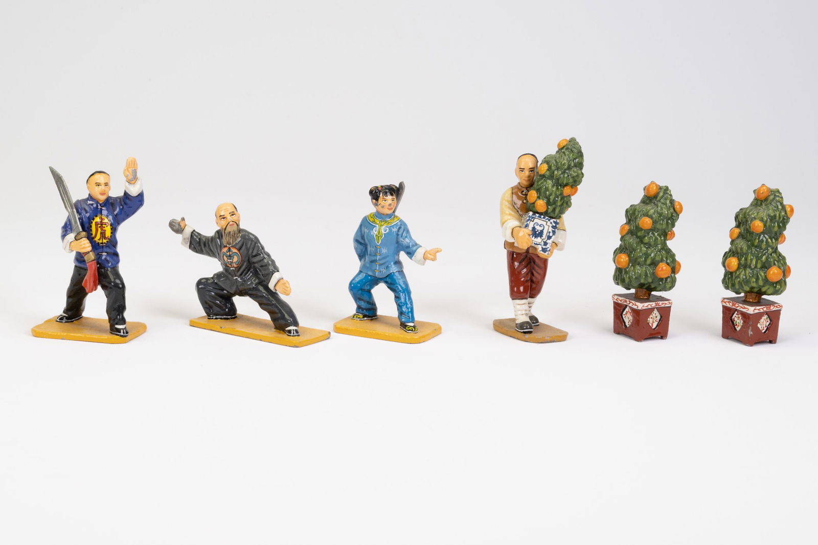 K&C Streets Of Old Hong Kong 2 Sets "Tai Chi" And The "Orange Tree Man" (1 of 4)