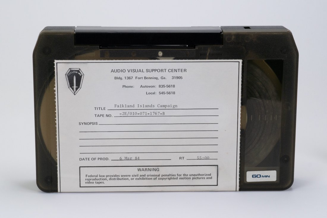 Militaria Archive Tapes Falkland Island Uniform Insignia (1 of 4)