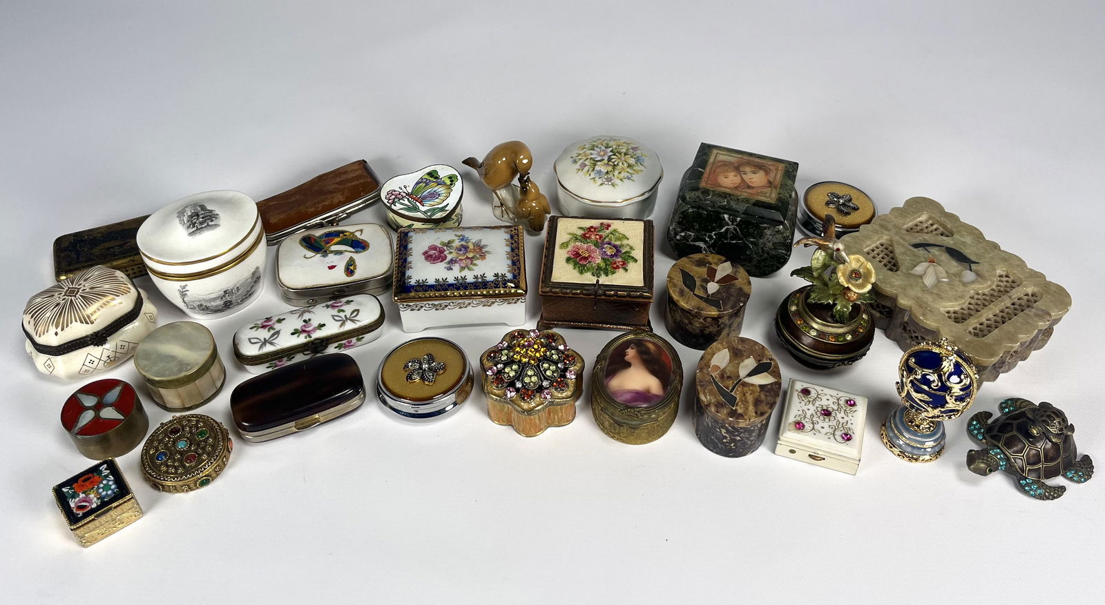 Trinket Pill Box Large Lot (1 of 7)