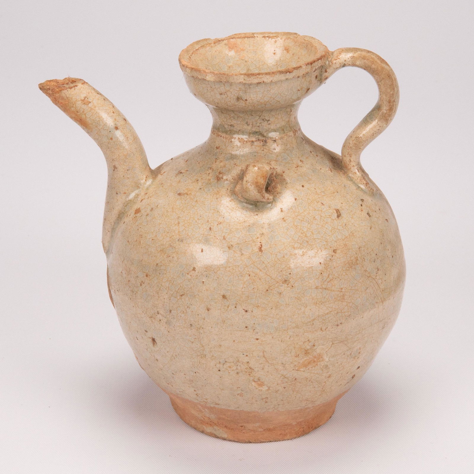 Chinese White Ceramic Pot (1 of 6)