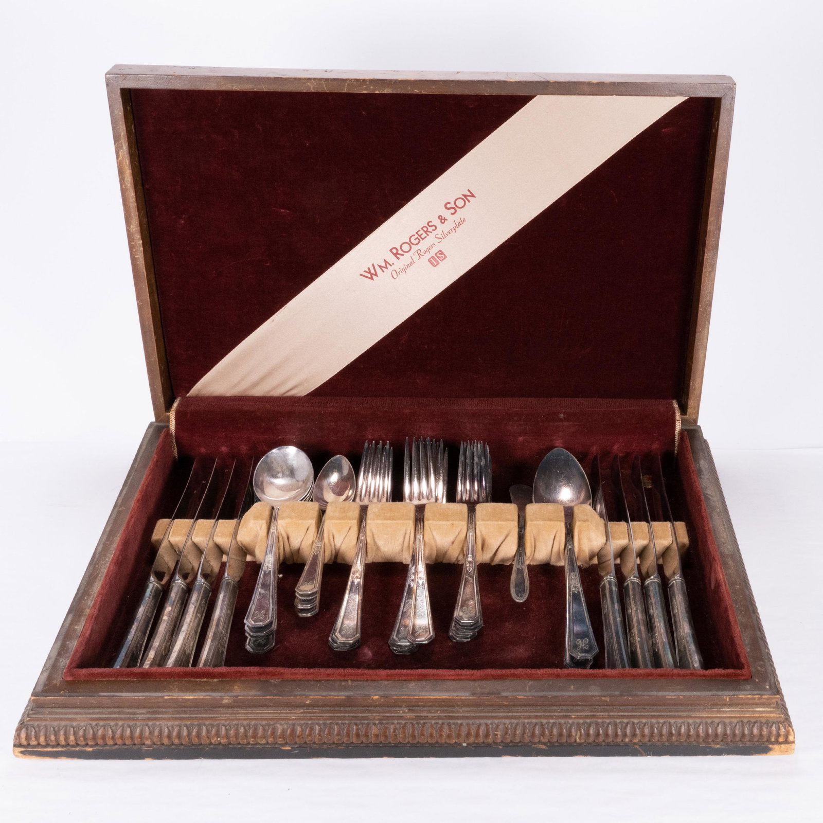 Silver Flatware in Wooden Case (1 of 4)