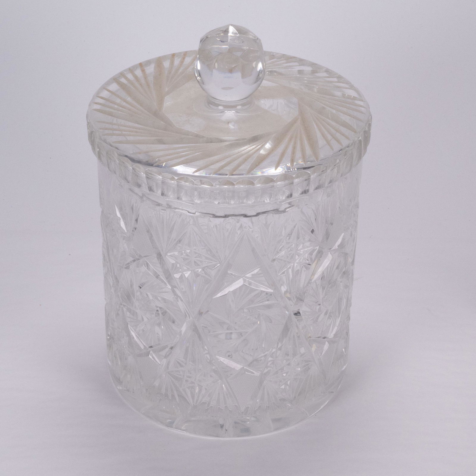 ABCG Covered Jar Hawkes (1 of 3)