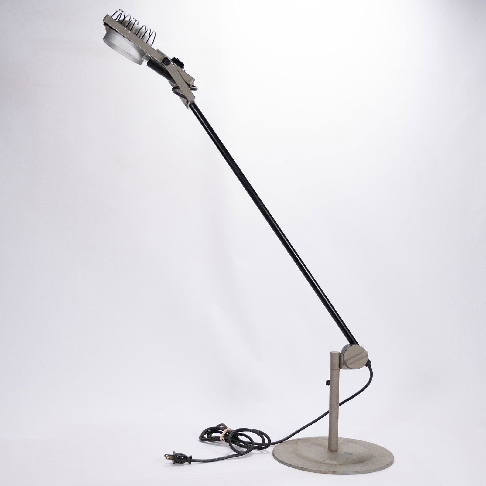 Ernesto Gismondi for Artemide Sintesi Floor Lamp (1 of 3)