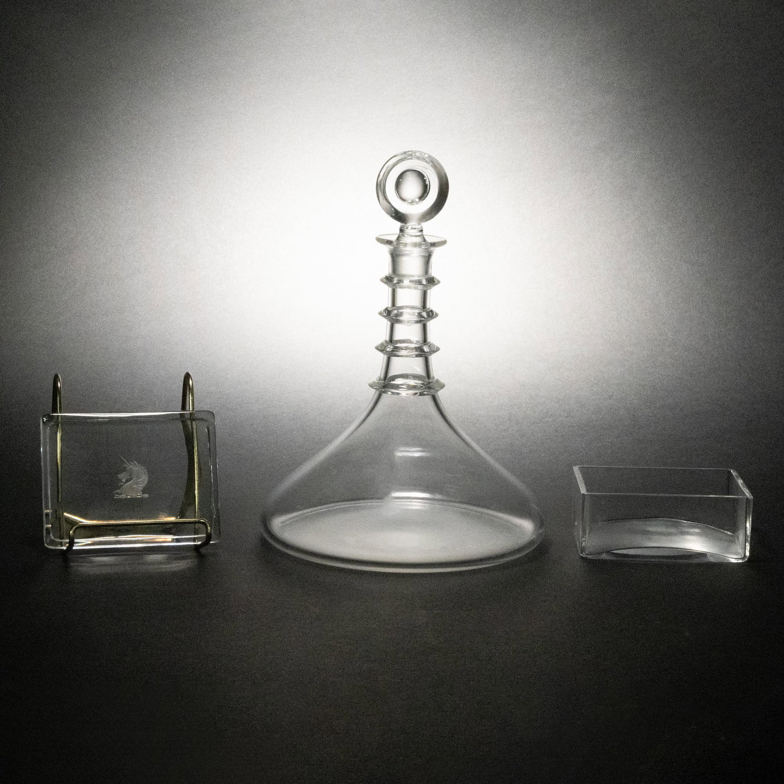 Steuben Glass Ships Decanter And Cigarette Box (1 of 5)