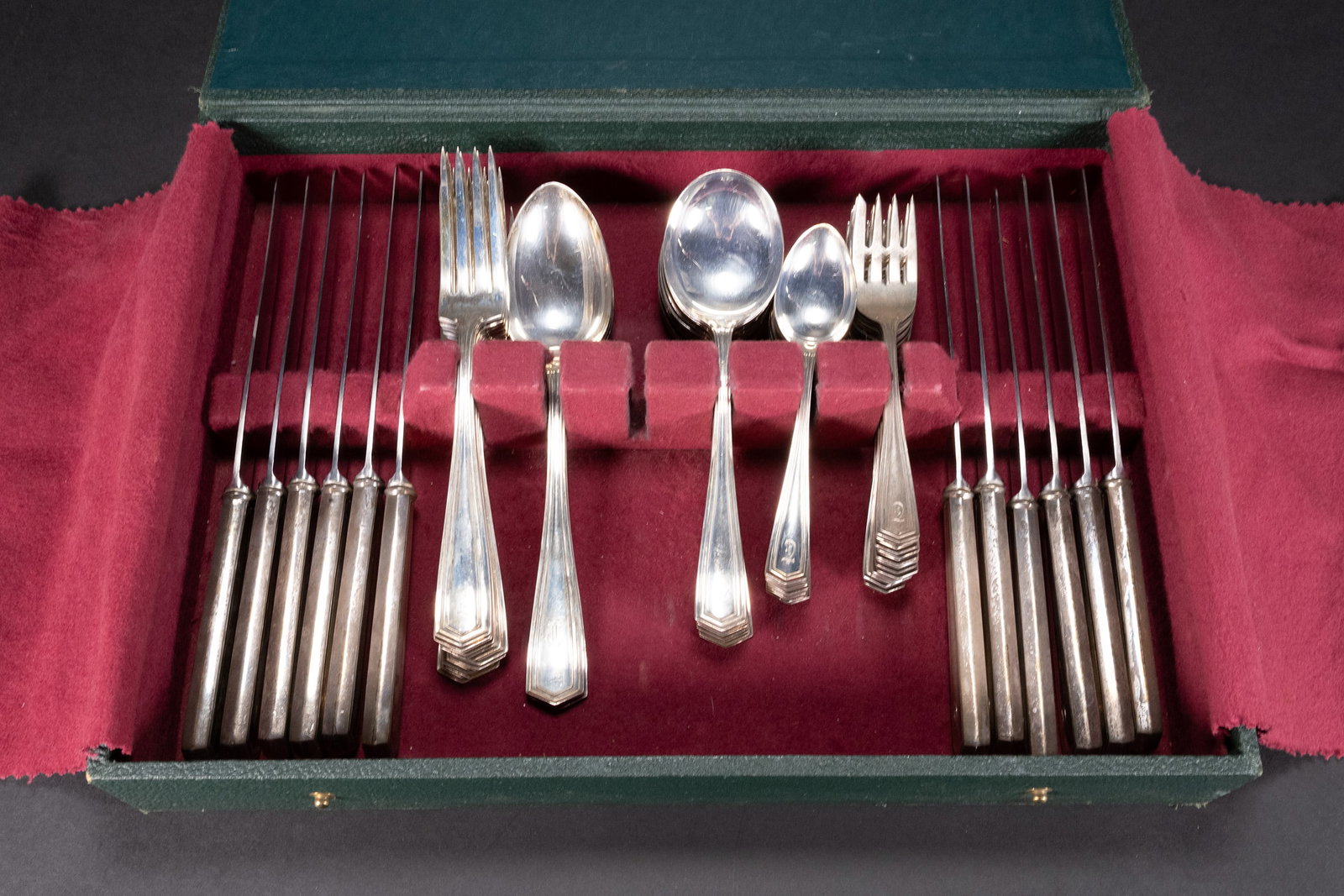 International Sterling Silver Flatware Service For 12 (1 of 11)