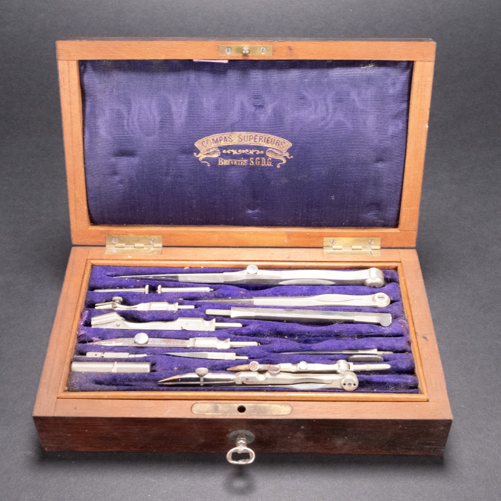 Antique Compas Superieurs Brevetes S.G.D.G (1 of 4)