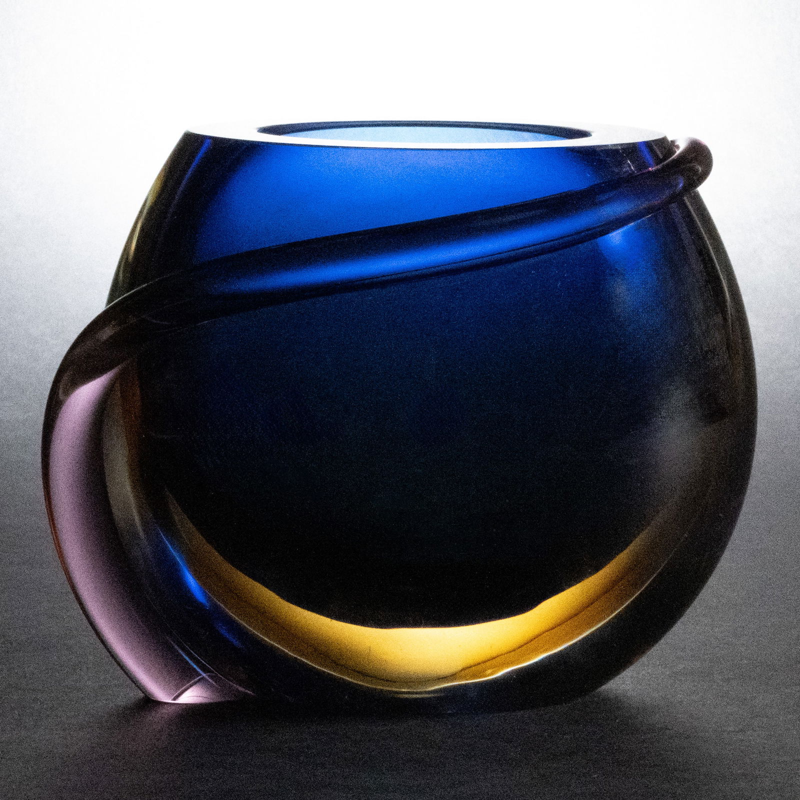 Murano Formia Art Glass Sommerso Vase: Murano Sommerso Vase Crystal Art Glass Cobalt Blue Hand Blown Made In Italy Circa 1960s 7,25"H x 8,5"L x 6,25"W search lalique galle tiffany lct studio italian Out of a New York City Estate