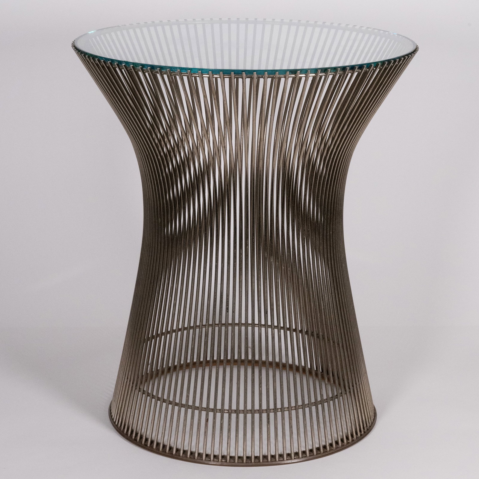 Warren Platner (American 1919-2006) Side Table MCM: Warren Planter ( American 1919 - 2006 ) Side Table for Knoll International 1960s 18" H 15.5" D MCM Modernist Mid-Century Modern with Clear Glass Round Top has minor nicks Please look at Photos Closely