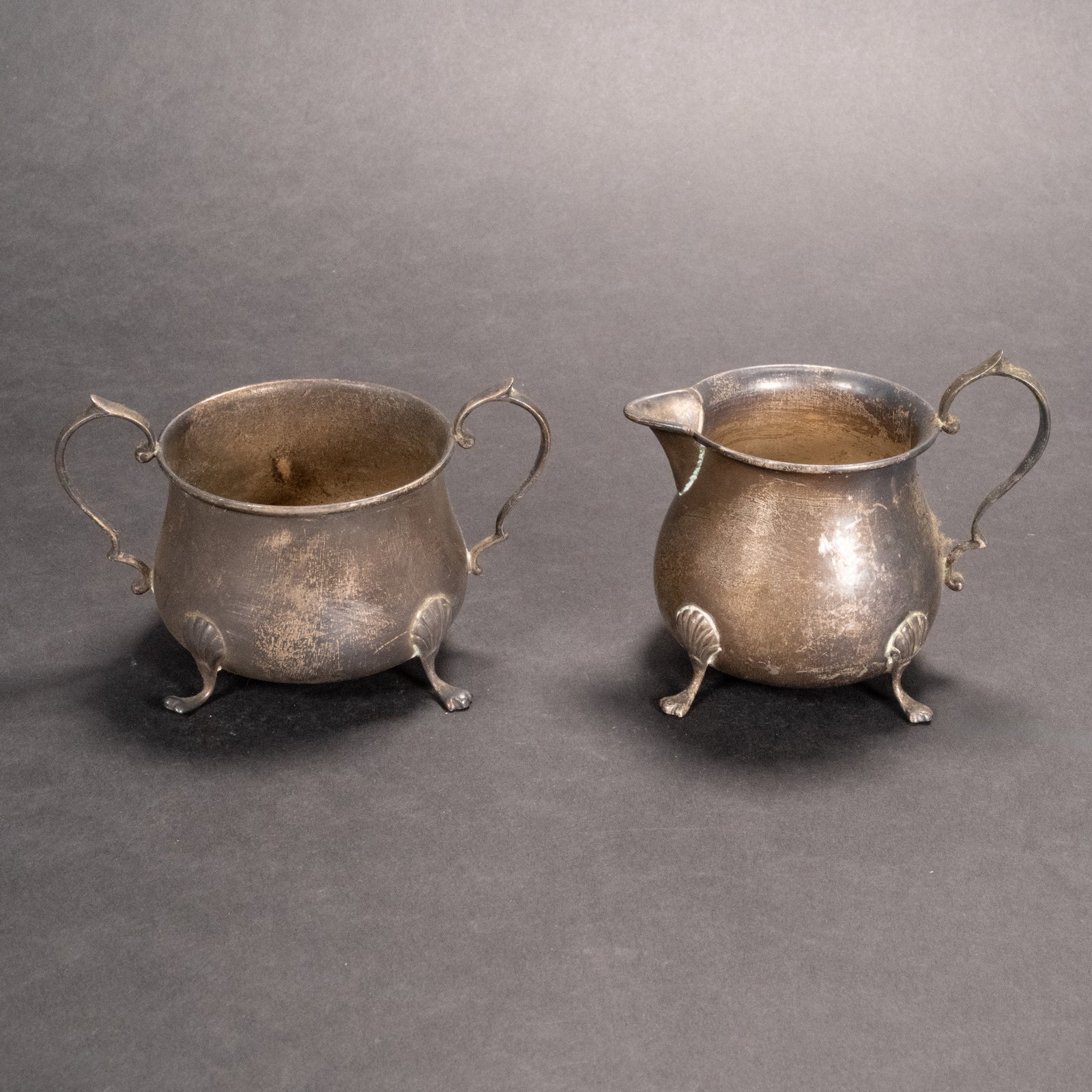 Revere Sterling Silver Sugar Bowl & Creamer Set: Revere Silversmiths Sterling Sugar Bowl And Creamer Coffee Tea Set Lot Each Piece is Hallmarked Underneath " Revere Silversmiths Inc 1051 " Lot Includes 1x Sterling Silver Sugar Bowl With 2 handles An