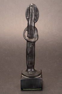 Pablo Picasso (Spain 1881-1973) Bronze Sculpture "Femme Debout" 6/9: Pablo Picasso ( Spanish 1881 - 1973 ) Bronze Statuette " Femme Debout " Lady Statue Signed and Numbered 6/9 9.65" Height Originally Purchased from Christie's Auction in Overall Good Condition Modern C