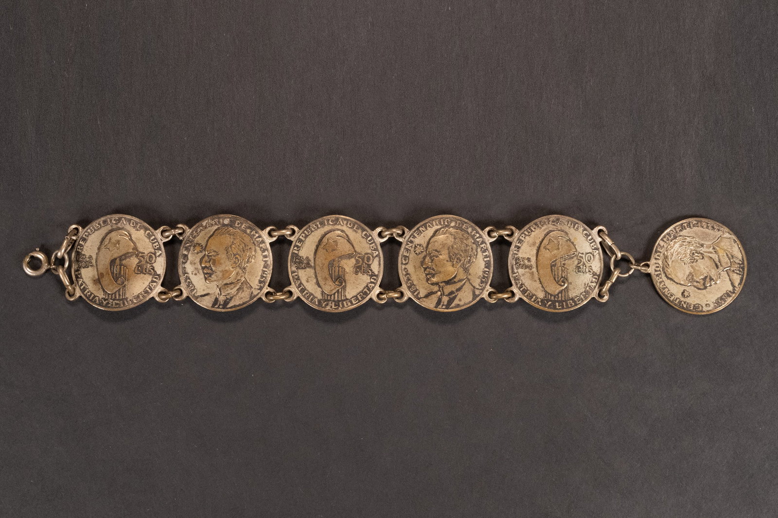 Art Deco Cuban Republic De Cuba Coin Bracelet: Art Deco Cuban Republic De Cuba Bracelet Coin Charm havana cigar Out of a Gold Coast North Shore Long Island New York State Estate