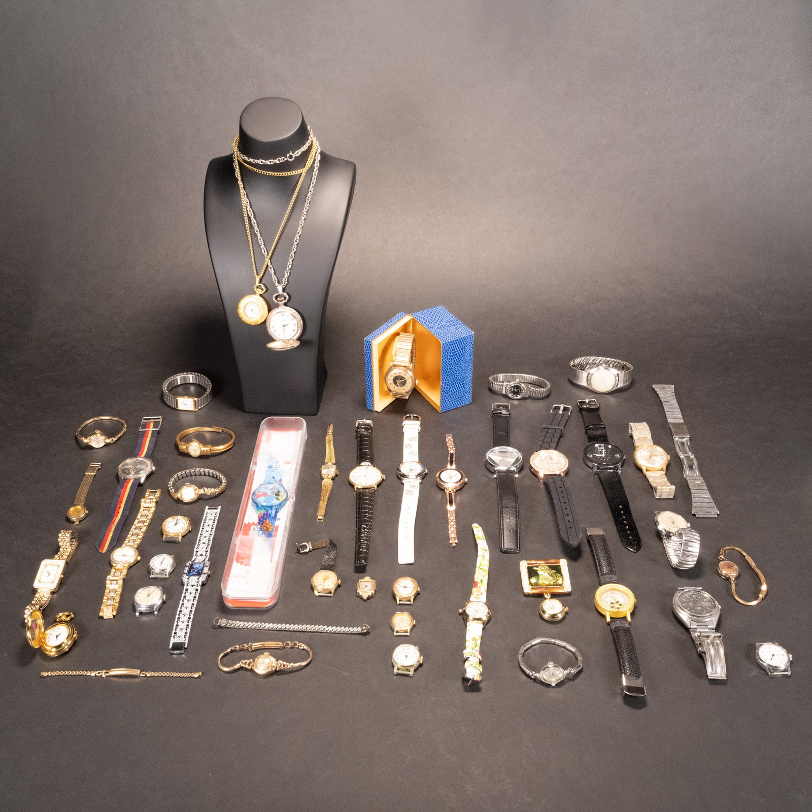 Large Wristwatch Lot Citizen Automatic Seiko Benrus: Large Wrist Watch Lot Citizen Automatic Seiko Benrus Timex Belforte Pulsar Fossil Arnex Medana Navarre Trice Bulova Swatch Bcherer Eljo Waltham Pocket watch and Genve Geneva Wrist Watch Presentation B