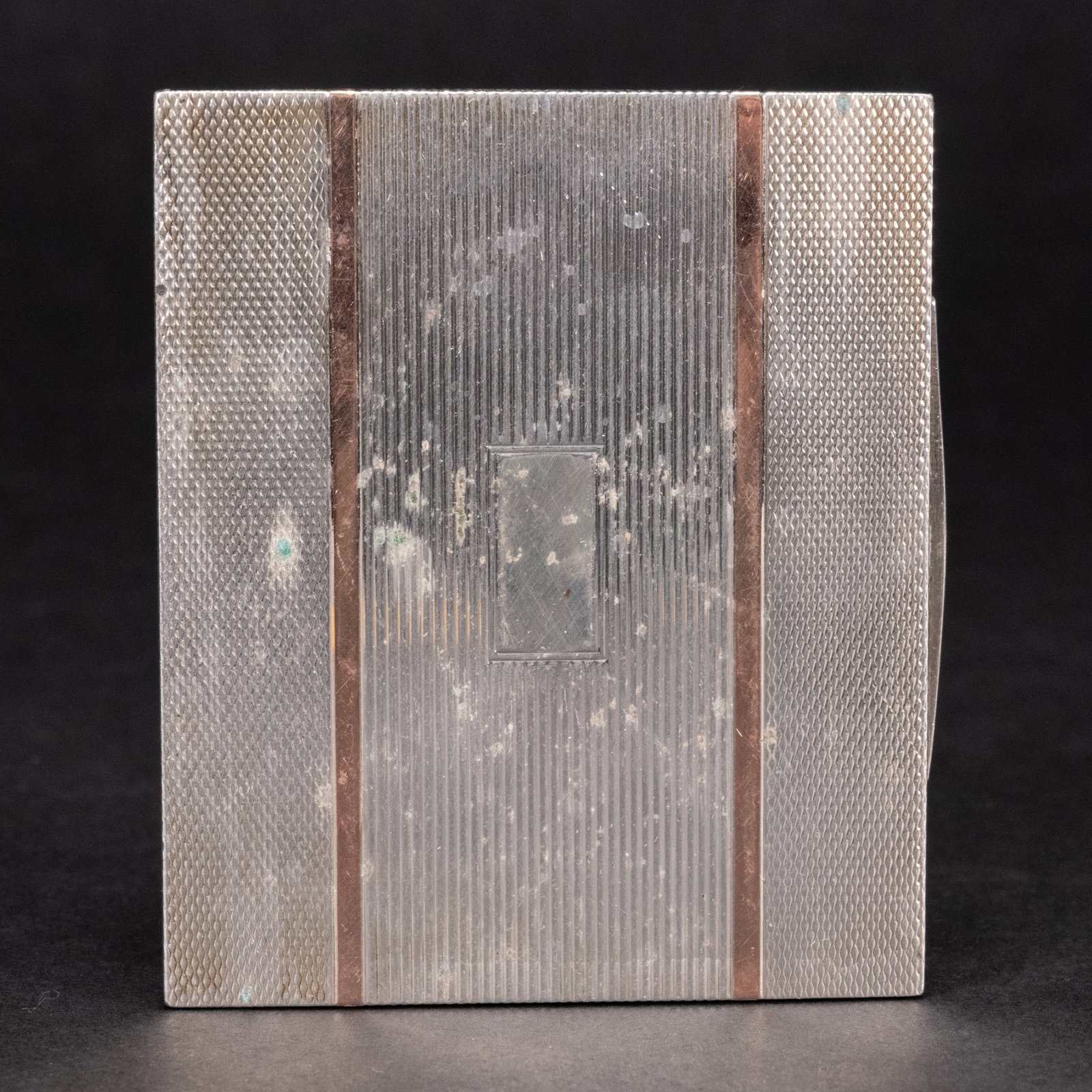 English Dunhill Sterling Silver & 14k Gold Vanity Box: English Dunhill Sterling Silver and 14 k Rose Gold Box English Rectangular Vanity Trinket Box Pink Gold Exterior Hallmarked on Exterior Border of Rim: " Sterling 14K Dunhill " 5/8" H x 3"L x 2 5/8"W I