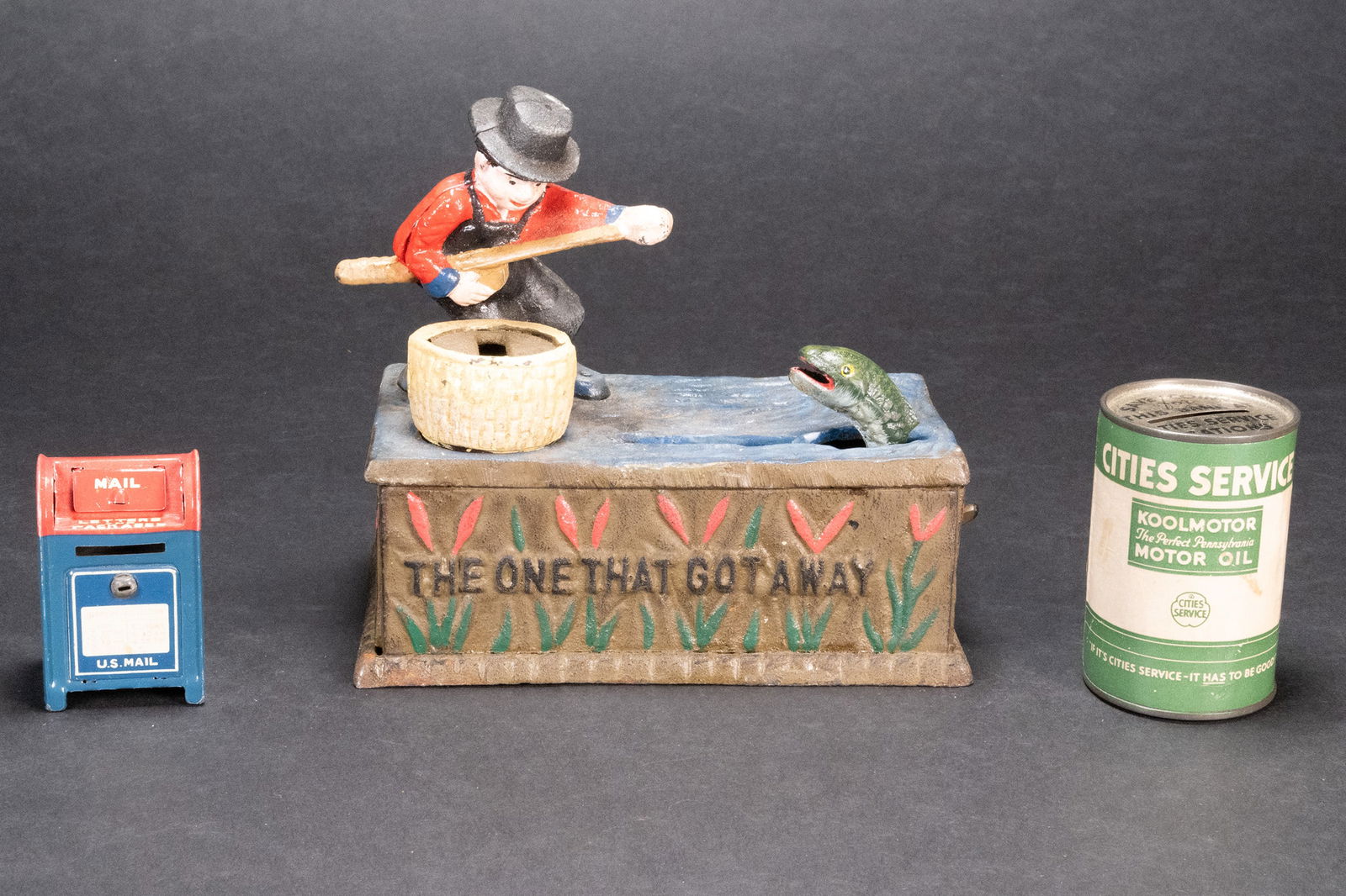 Cast Iron Metal Coin Bank Lot Advertising: Cast Iron Metal Coin Banks Advertising Vintage Cast Irion The One That Got Away (Working) Cities Service Oil Can Coin Bank United States Post Office Mail Box Coin Bank Great Colors And Detail Banks Mo